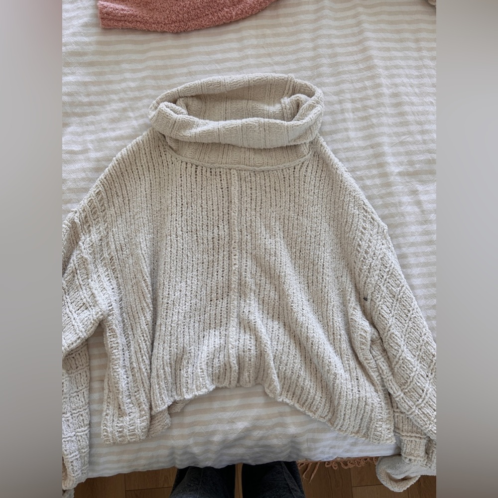 Free people cream sweater